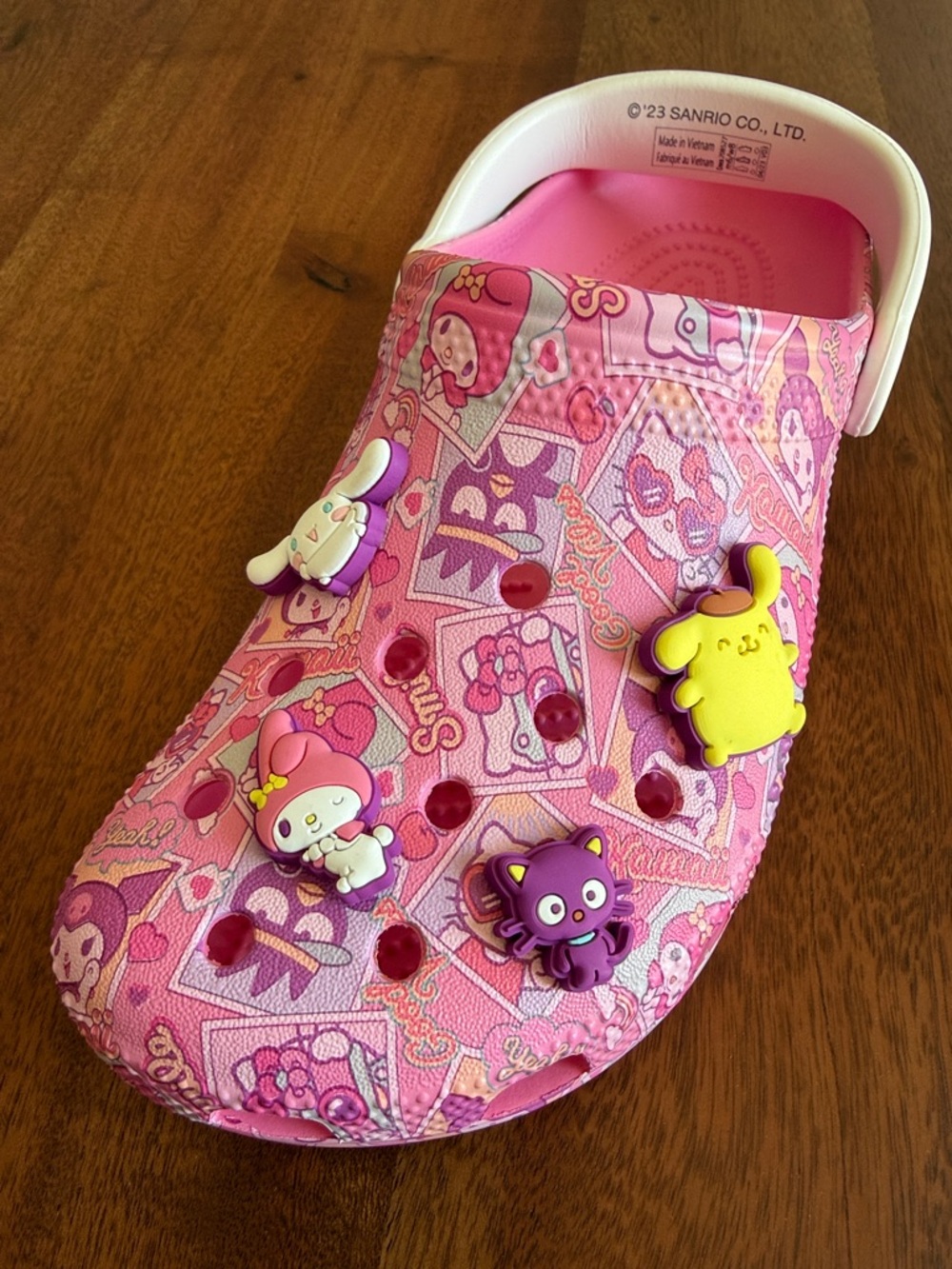 Sanrio Pink Hello Kitty and Friends x Crocs Adult Classic Clog Size M6 W8 - Picture 9 of 15